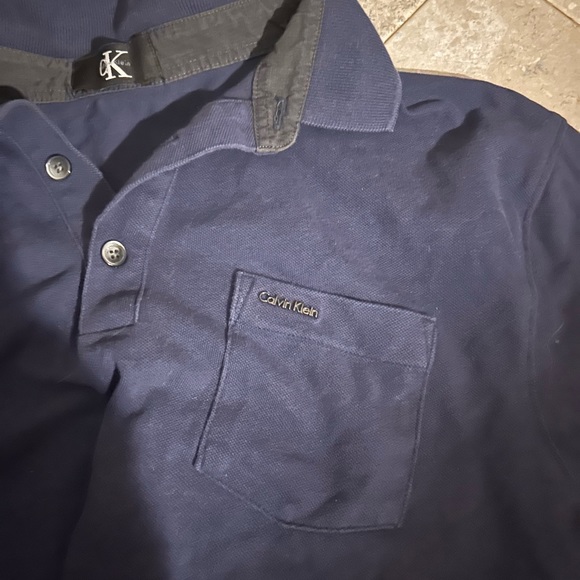 Calvin Klein crop top - Picture 2 of 2